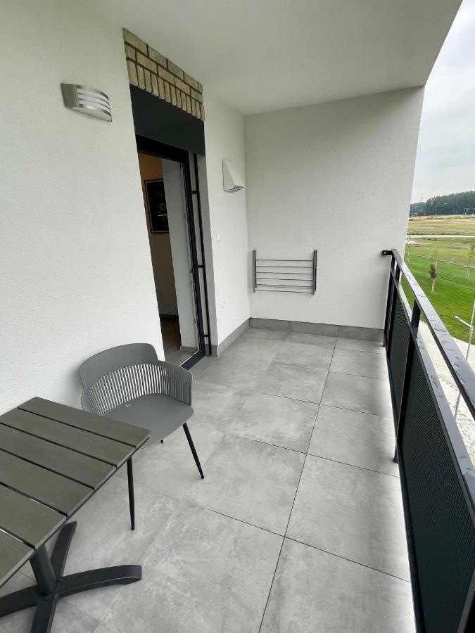 Aqua Relax Apartman ดูนาจสก้า สเตรด้า ภายนอก รูปภาพ